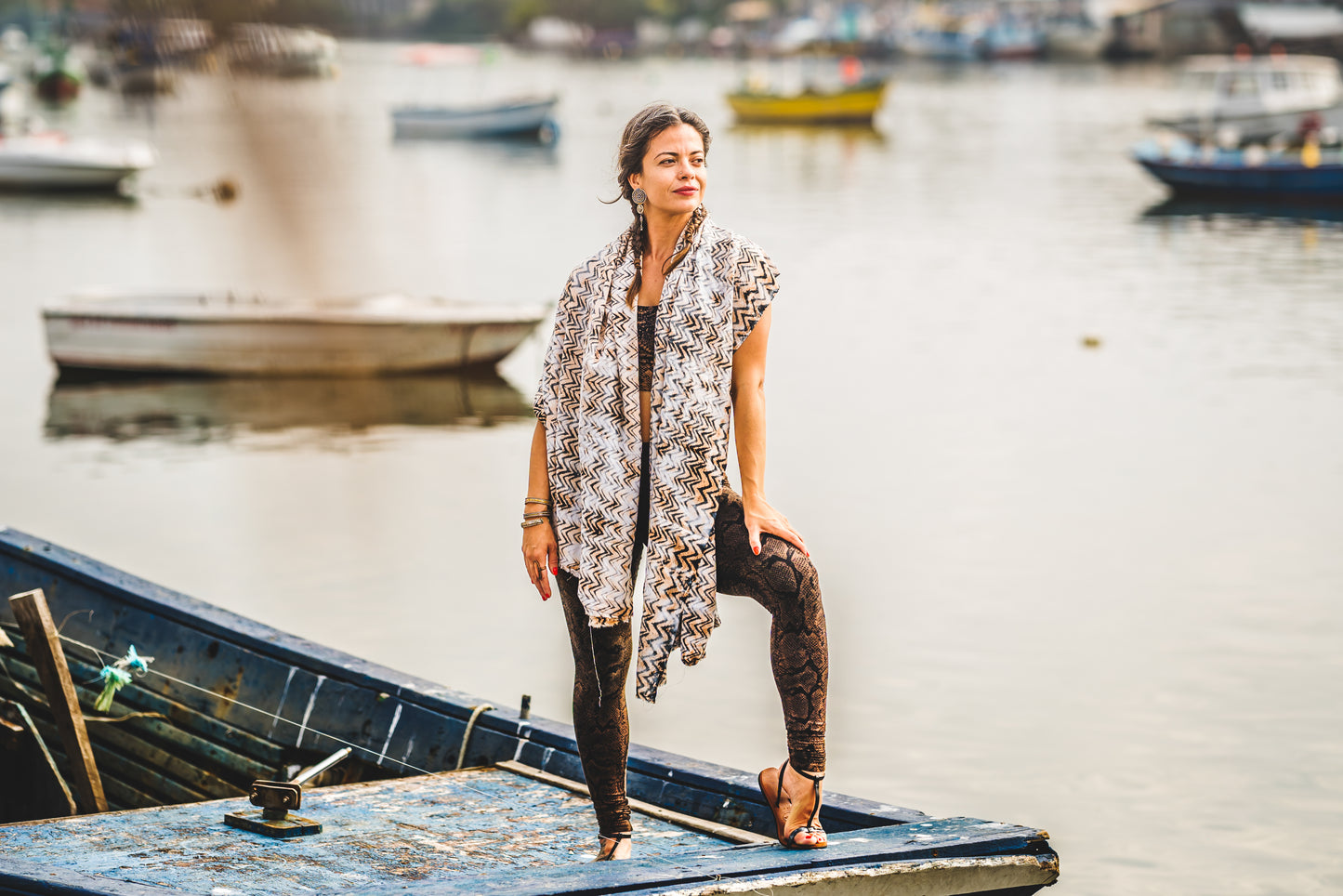 Sarong with Wavy-Pattern - Underwater Optics - Pareo, Scarf, Shawl - Batik, Tie-Dye, Block Print - terracotta