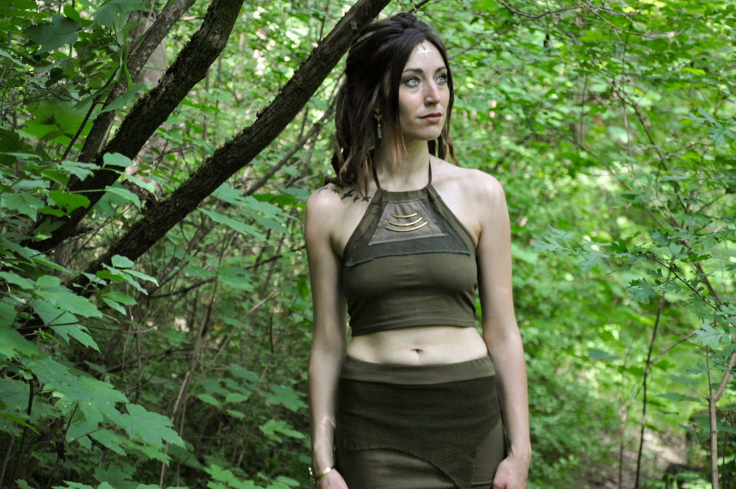 Neckholder Crop Top with Brass Details - olive green