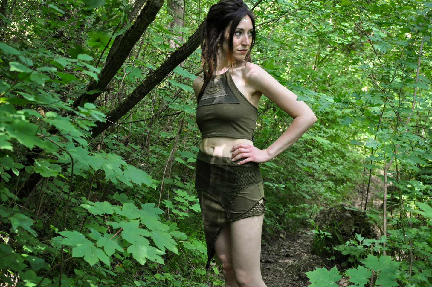 Neckholder Crop Top with Brass Details - olive green