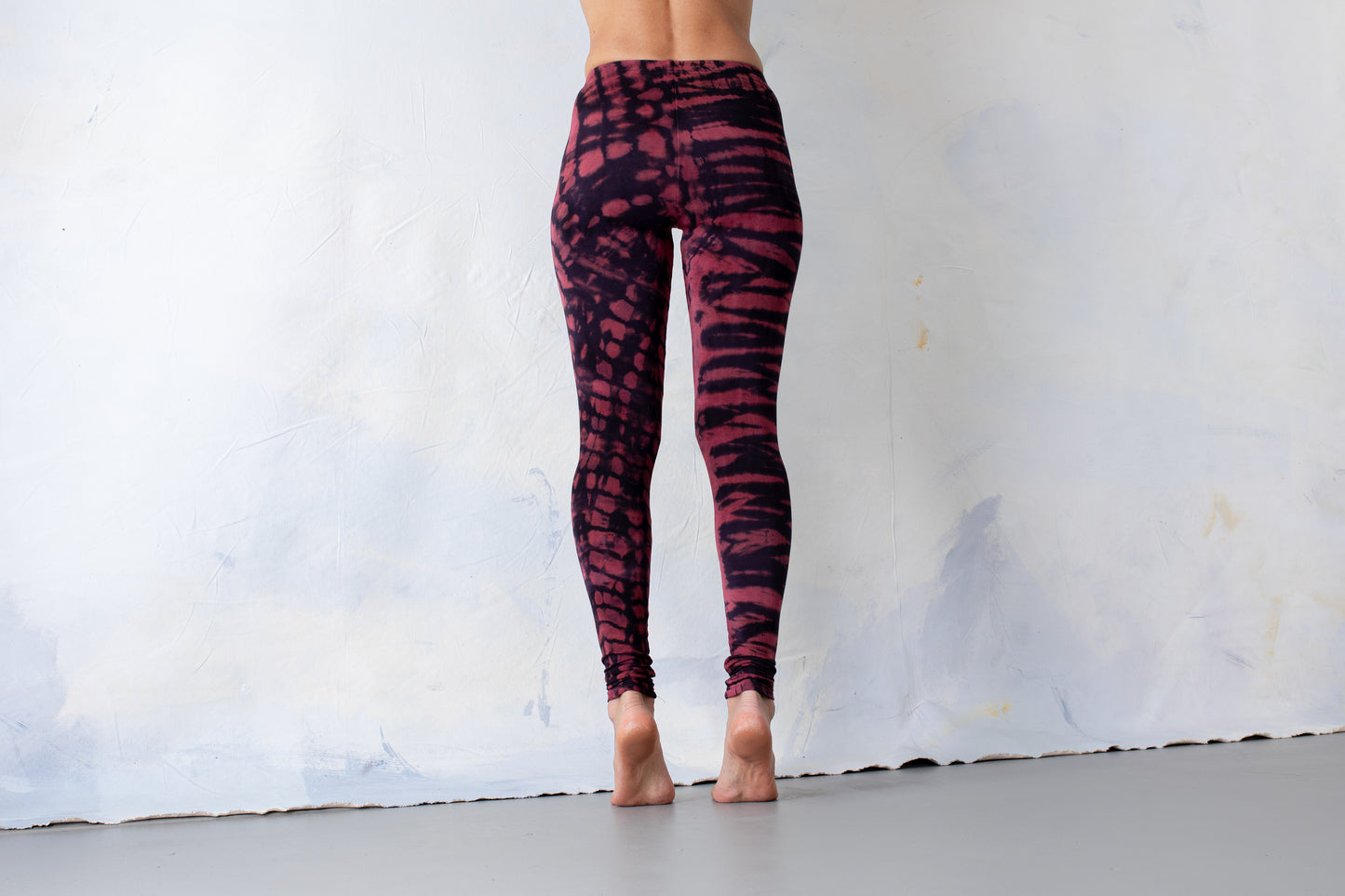 Tiger & Leopard look Leggings - Batik, Tie-Dye - unisex - black-red-purple