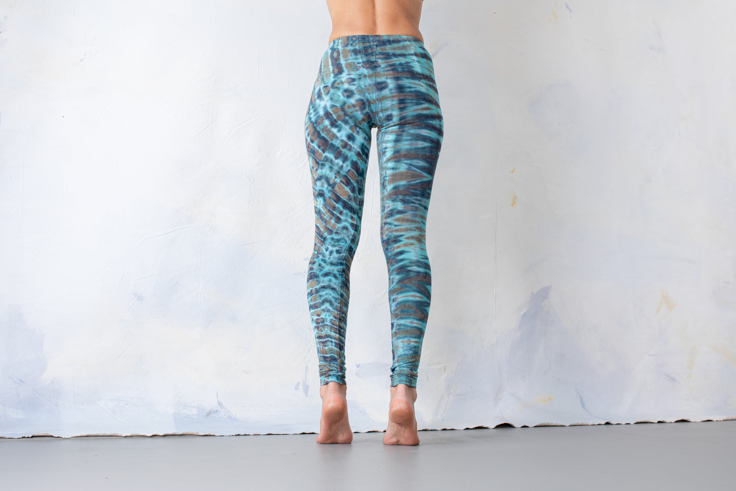 Leggings mit Tiger- und Leopardenoptik - Batik, Tie-Dye - unisex - türkis-braun