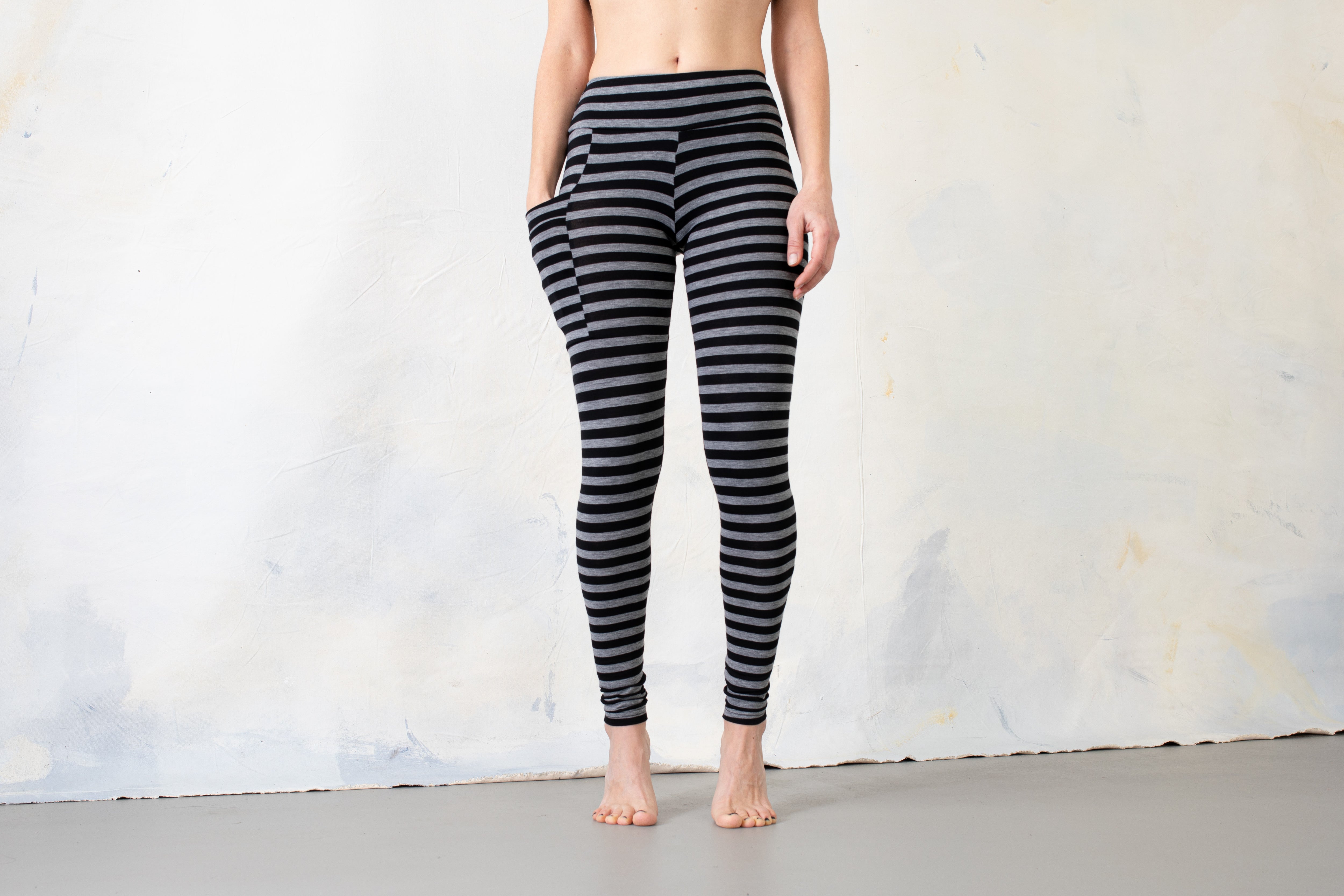 Ringle Leggings - with pocket - Striped Leggings - black-gray