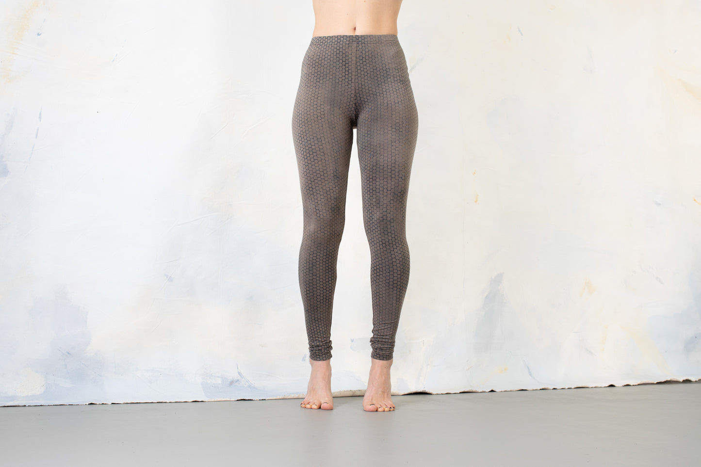 Leggings abstrakte Ziegelsteine - unisex - indigo-beige