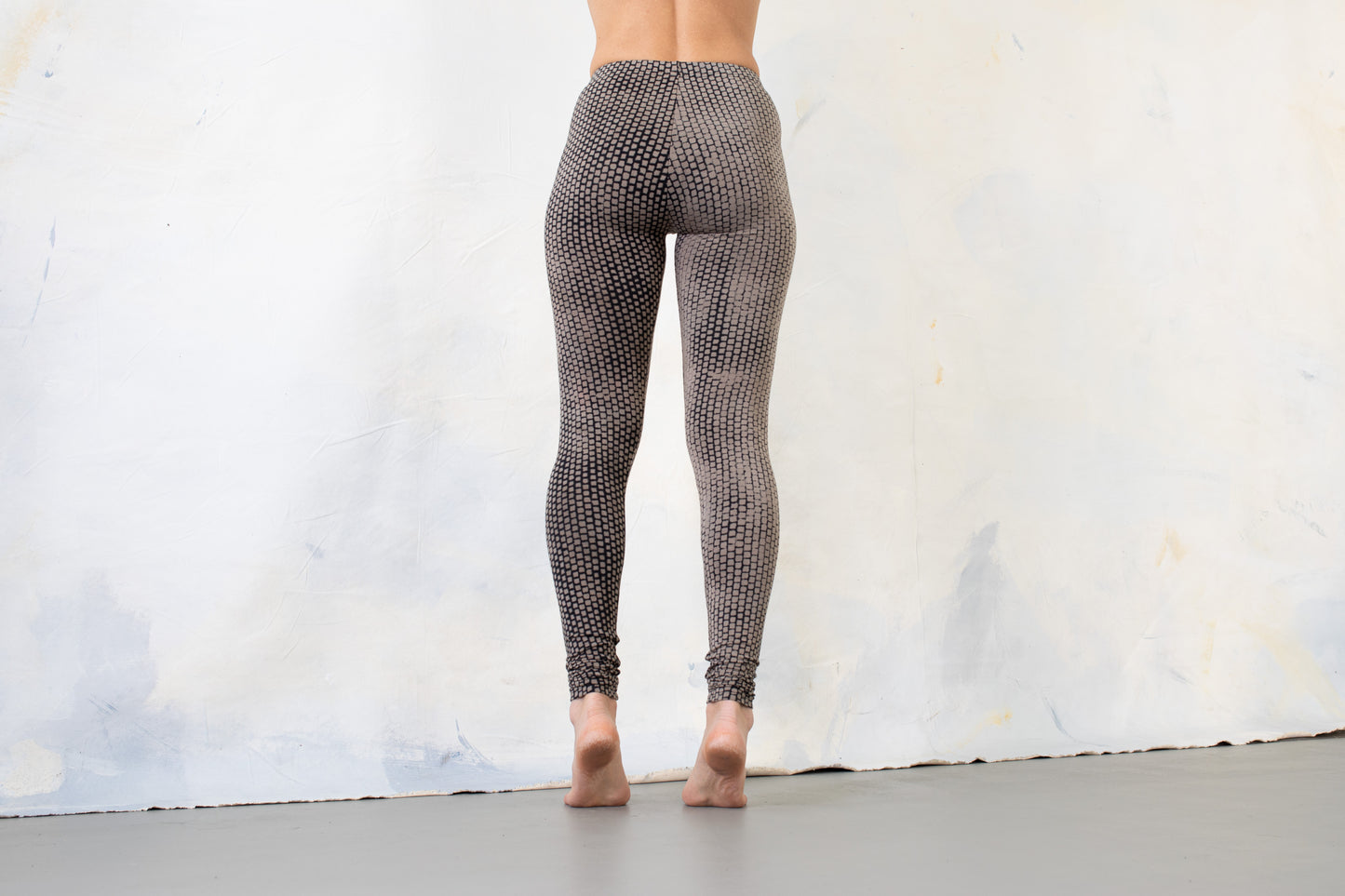 Leggings abstrakte Ziegelsteine - unisex - indigo-beige