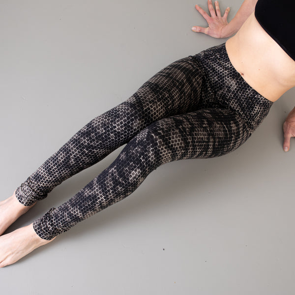 Leggings abstract Bricks - unisex - smokey - black-gray-beige