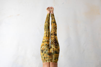 Leggings with an abstract diamond Pattern - unisex - camel beige-mustard brown