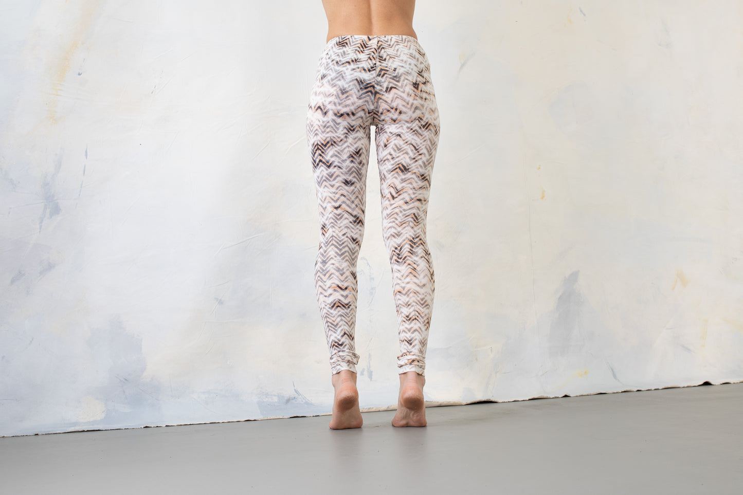 Leggings mit abstraktem Wellenmuster - Unterwasseroptik - terracotta