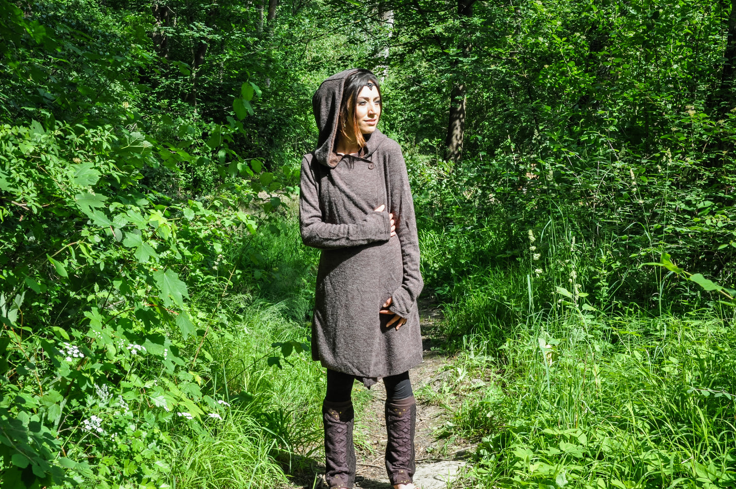 Knitted Coat with Defect - Between-Seasons Coat with Large Hood - brown
