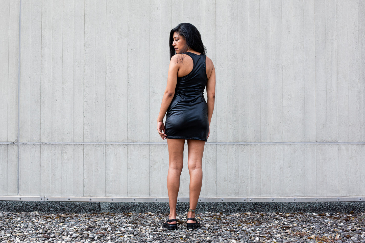 Mini dress with Racerback - shiny - black