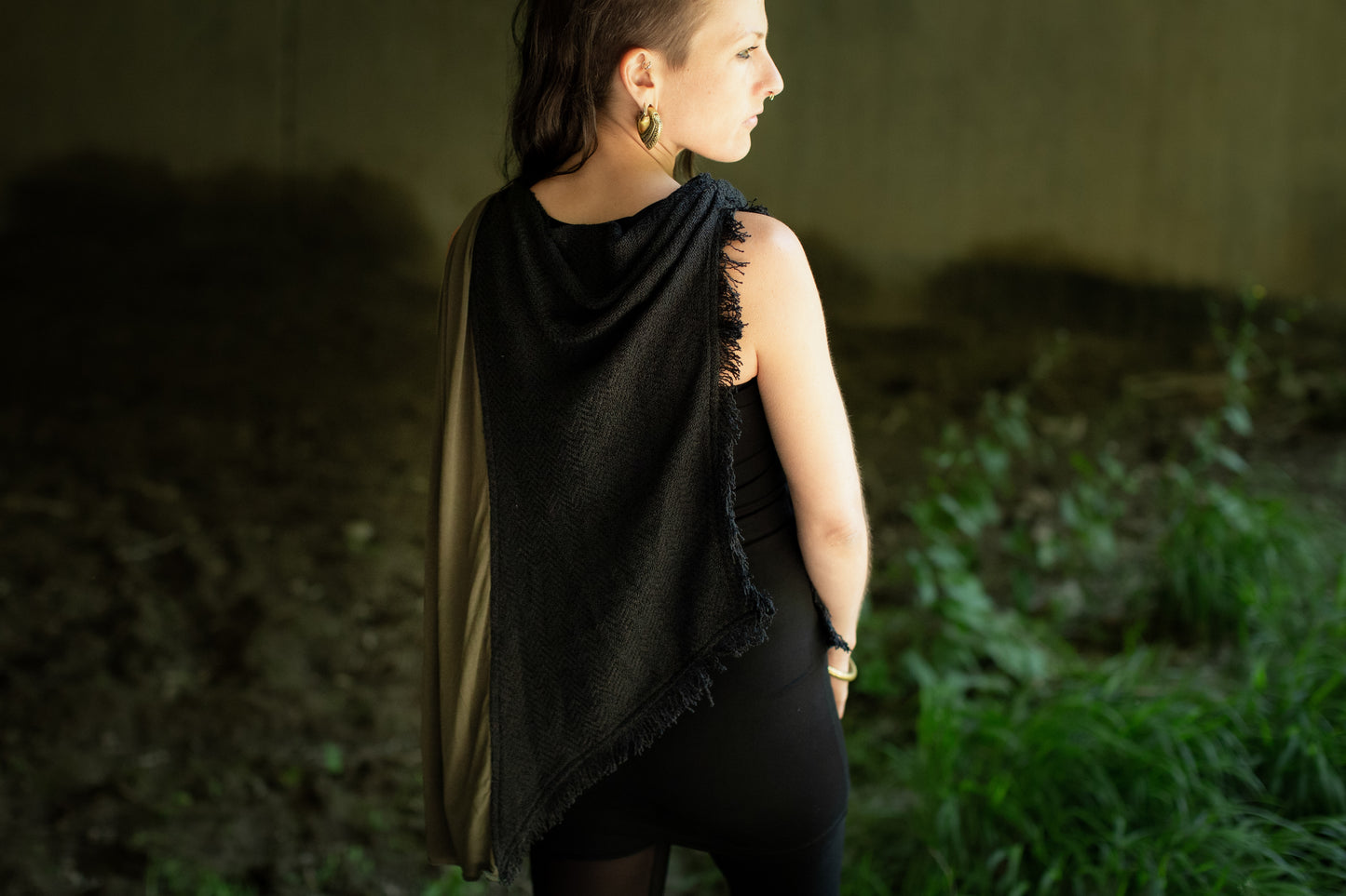 Summer Poncho - Cape, Shawl - with Waterfall Neckline and Knitted Look - black-olive green