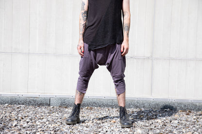 Baggy Pants - Overknee Shorts with Deep Crotch and Seam Structure - lavender-gray