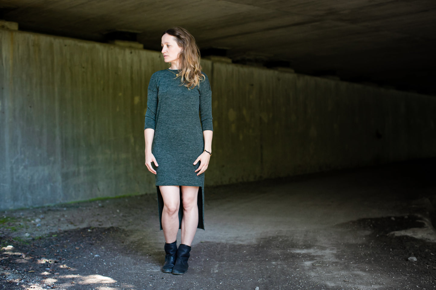 Knitted Dress - Pullover Dress with Three-Quarter Sleeves - dark green mottled