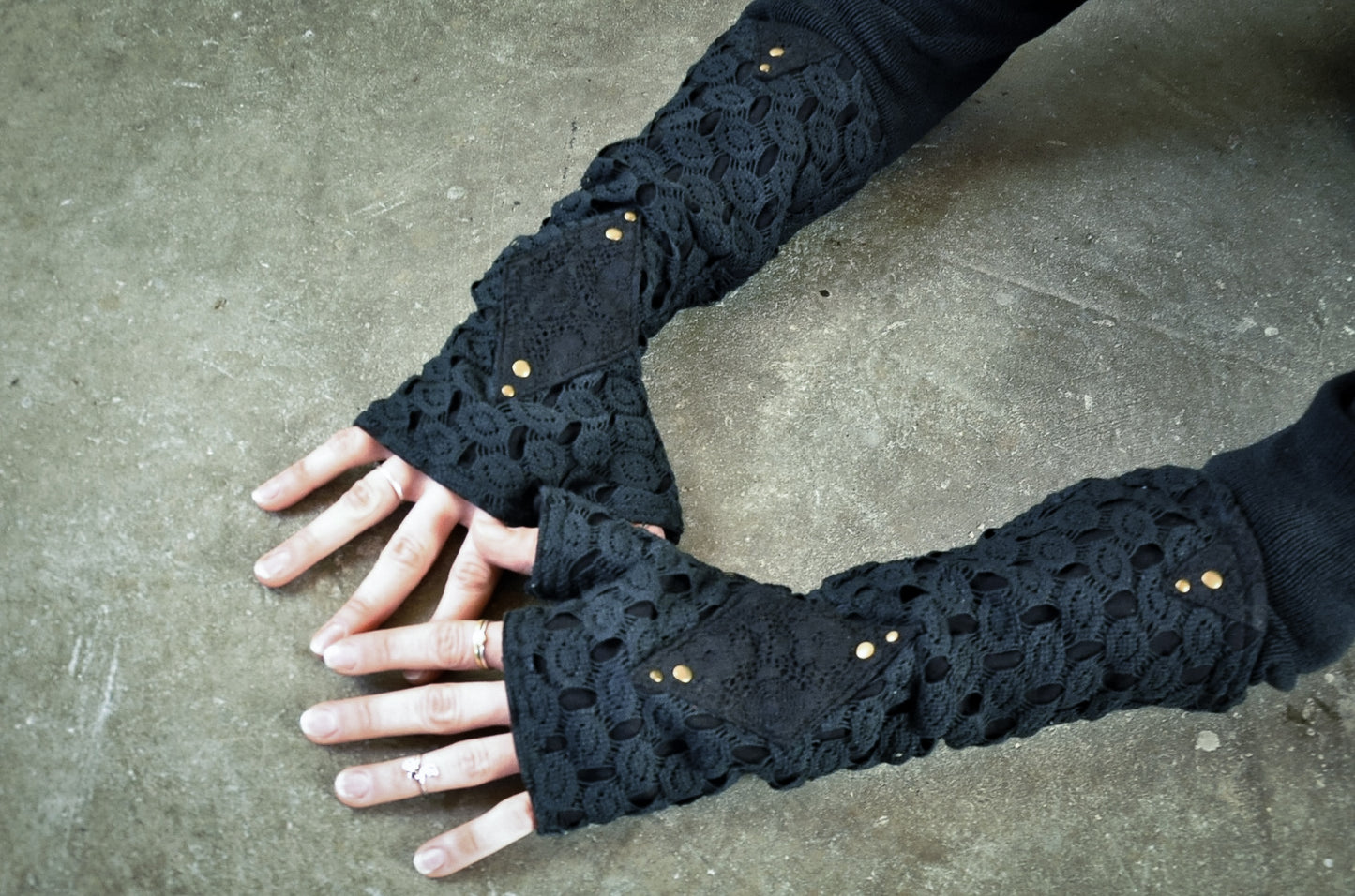 Arm Warmers, Wrist Warmers, Fingerless Gloves with Lace and Rivets - black