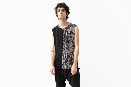 Tanktop abstrakte Ziegelsteine - asymmetrisch - schwarz-beige-grau