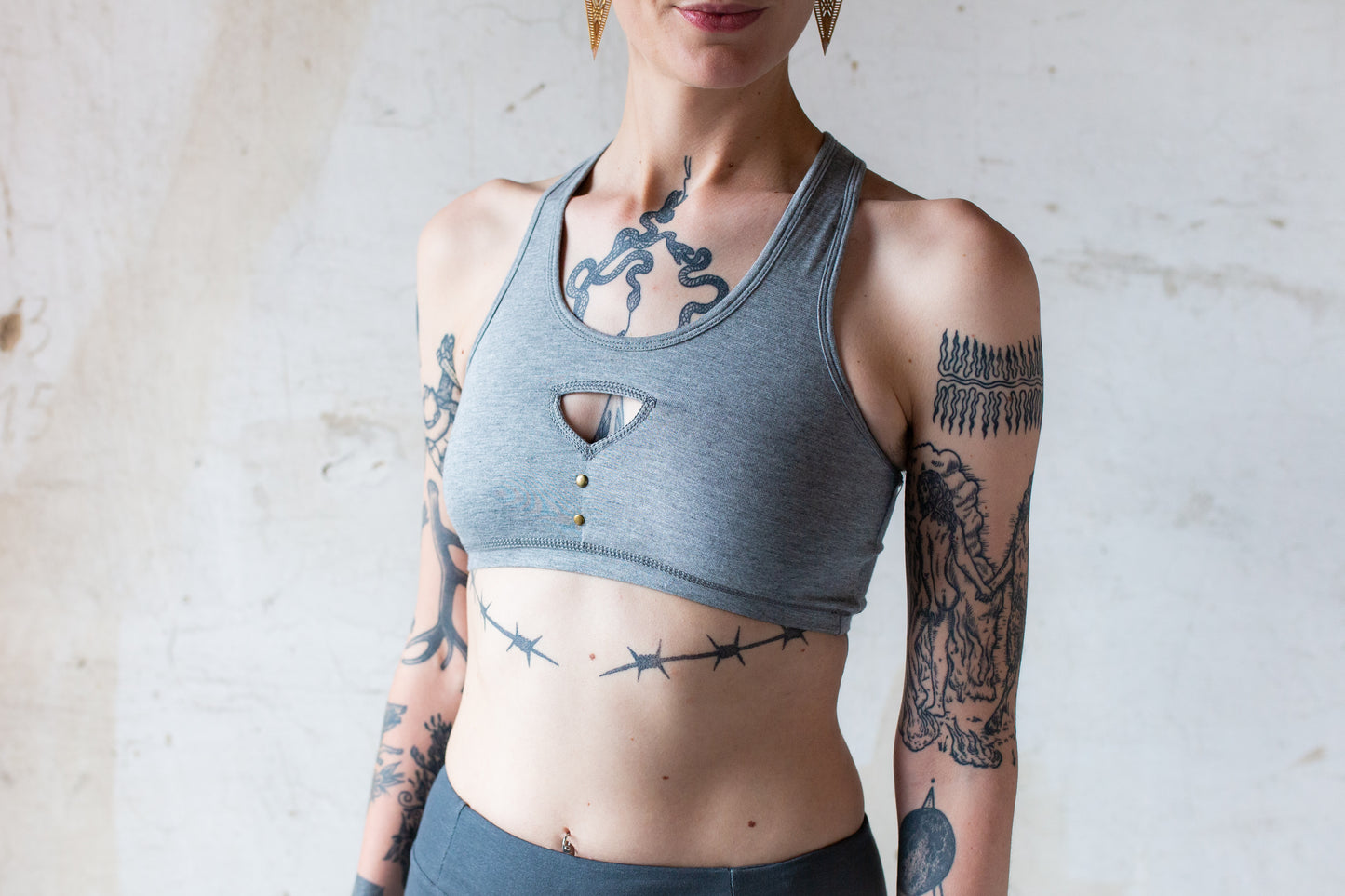 Racerback Bra Top, Sports Bra, Bustier, Yoga Top - with Rivets and Cut-Out Triangles - gray