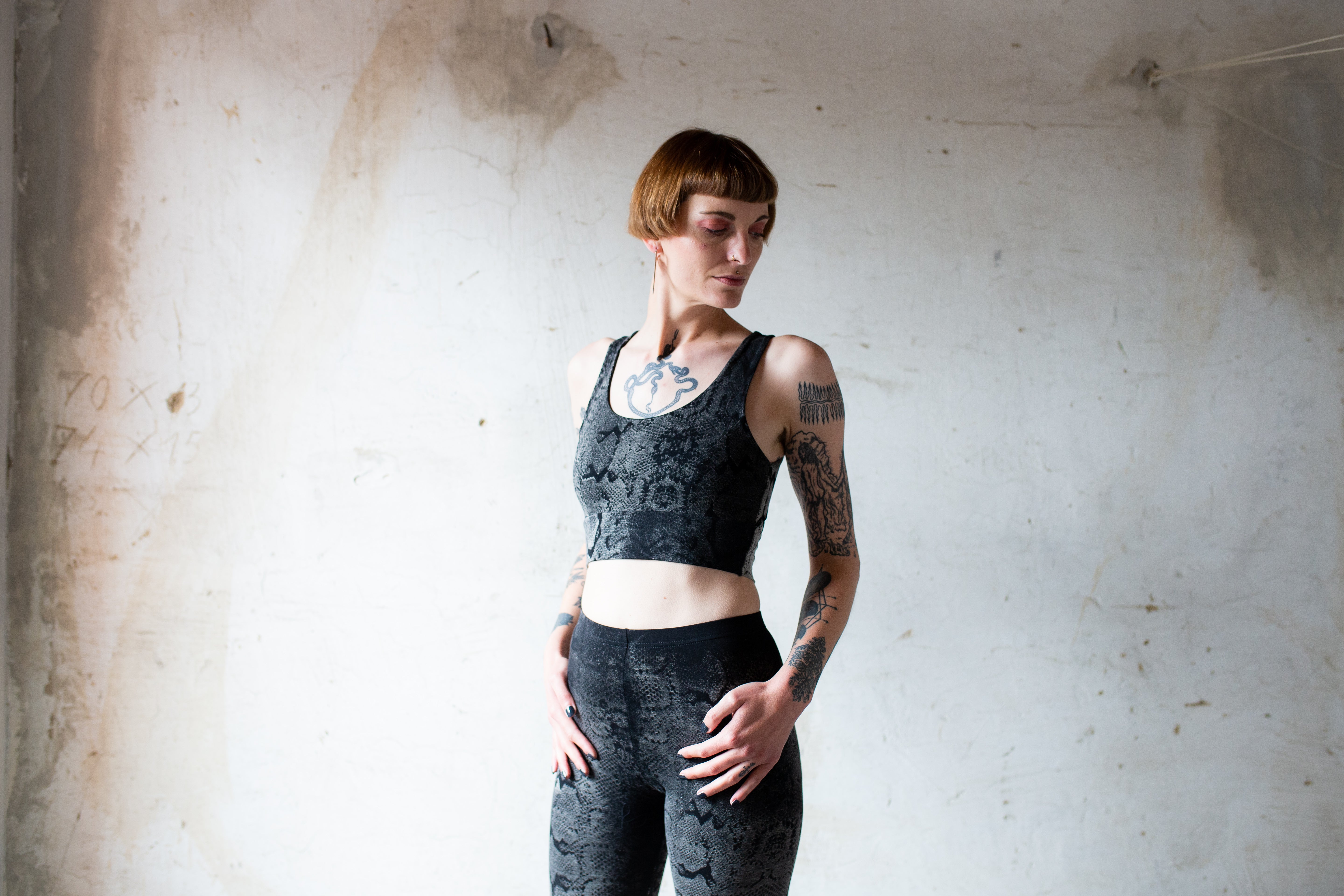 Yoga Bra - Bra Top, Bralette, Bustier - mit Schlangenmuster - schwarz-beige-grau