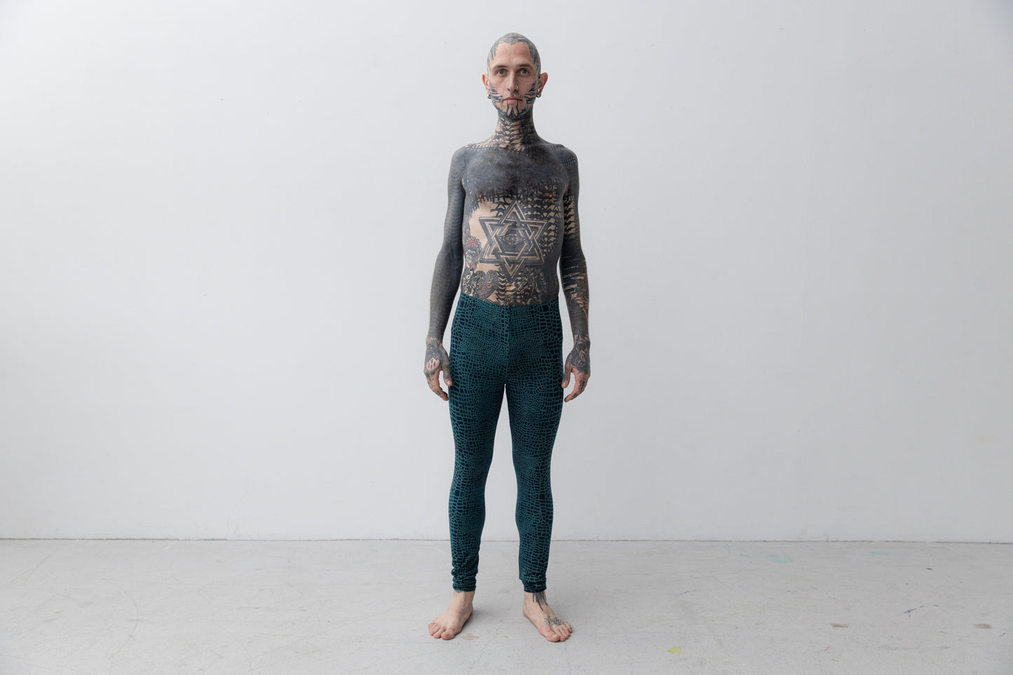 Leggings with an abstract Alligator Pattern - unisex - blue-green