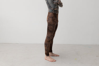 Leggings mit abstraktem Alligator-Muster - unisex - rostbraun-apricot
