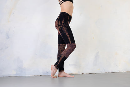 Leggings with abstract batik pattern - Garage, Grunge - Batik, Tie-Dye - unisex - orange-purple