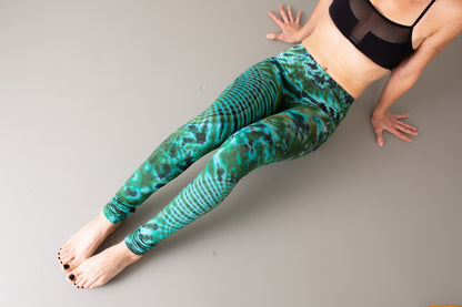 Leggings with an abstract floral Pattern - Batik, Tie-Dye - unisex - green-olive green