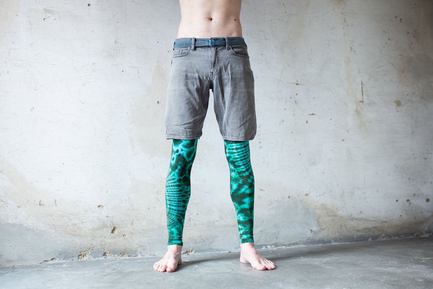 Leggings with an abstract floral Pattern - Batik, Tie-Dye - unisex - green-olive green