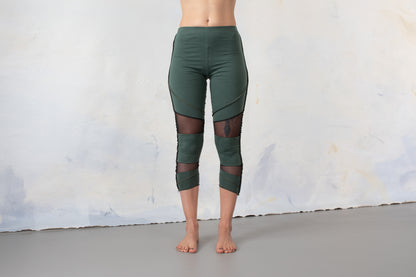 Dreiviertel Leggings - mit Mesh und Nähten - minz-grün