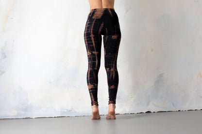 Leggings with Punky Scribble Pattern - Screen Printing, Tie-Dye - unisex - brown-orange-apricot