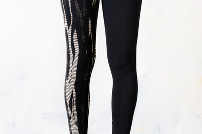 Leggings with Reptile Pattern - Batik, Tie-Dye - unisex - black-gray-beige
