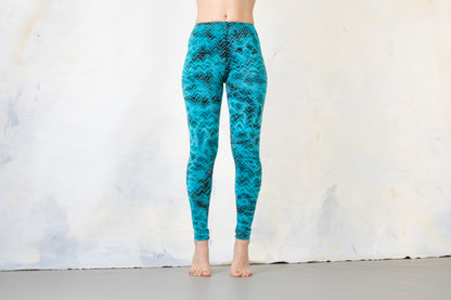 Leggings with an abstract Wave Pattern - Underwater Look - blue-green