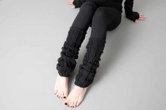 Cuddly Leg Warmers - with Seam Structure - black