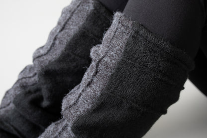 Cuddly Leg Warmers - with Seam Structure - black-gray