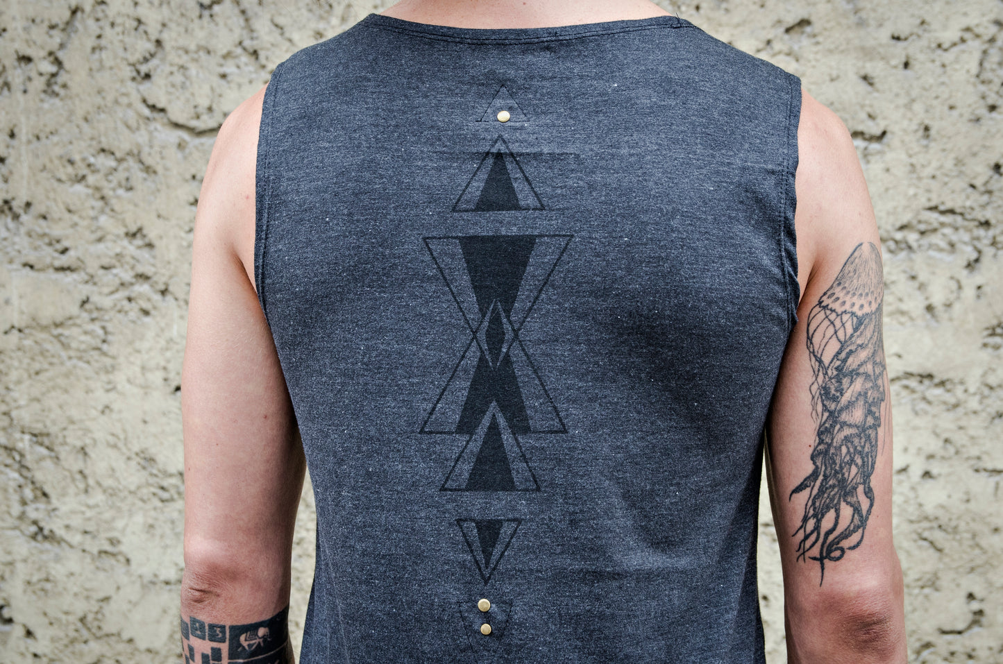 Tank top  - Seeveless Shirt - handprinted, with Rivets - gray