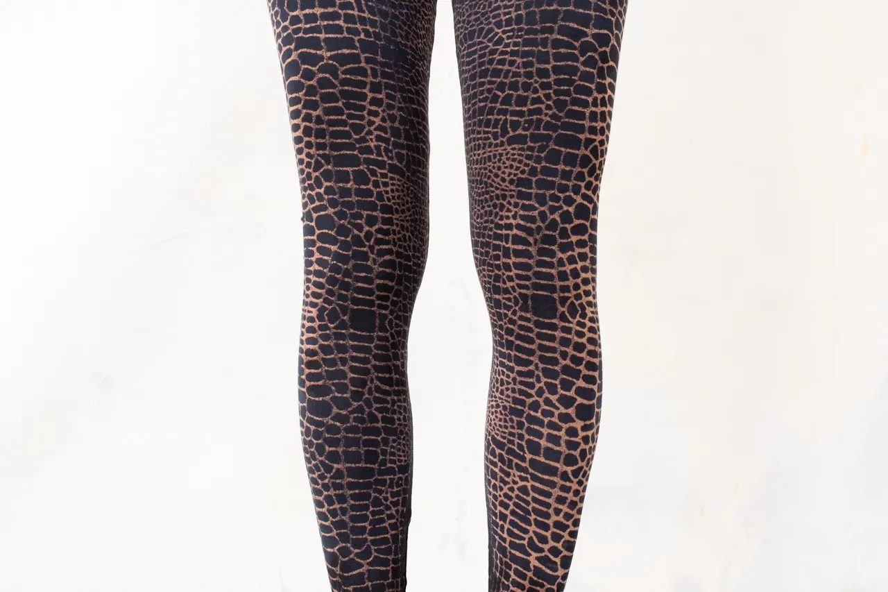 Alligator clearance print leggings